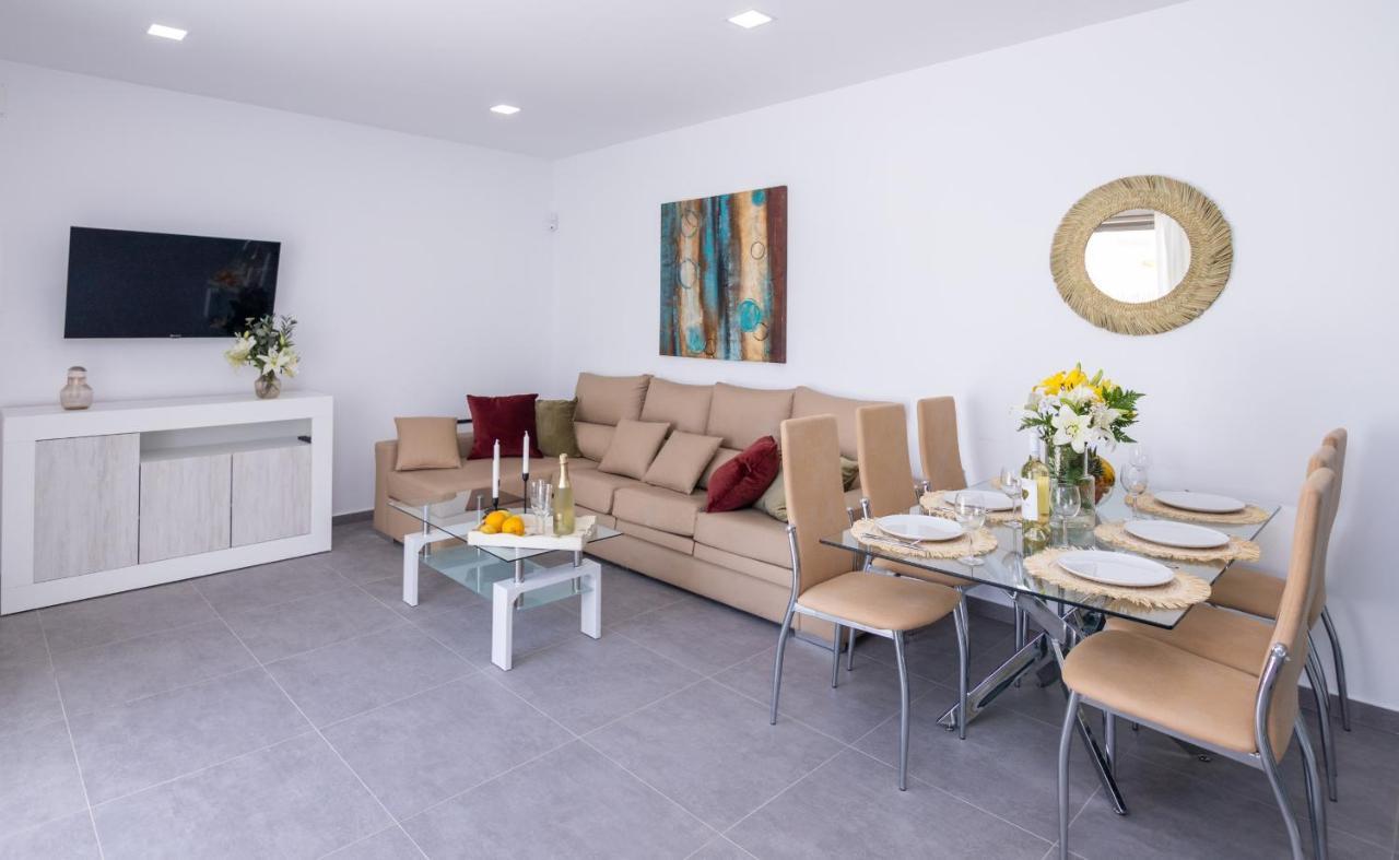 Apartment Family 6 Beachfront Corralejo By Holidays Home 外观 照片
